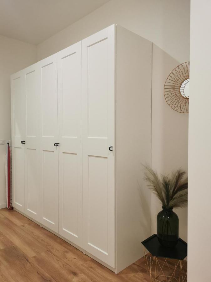 Atlas Apartment In The Historical Center Of Kosice With Free Private Parking Exterior photo